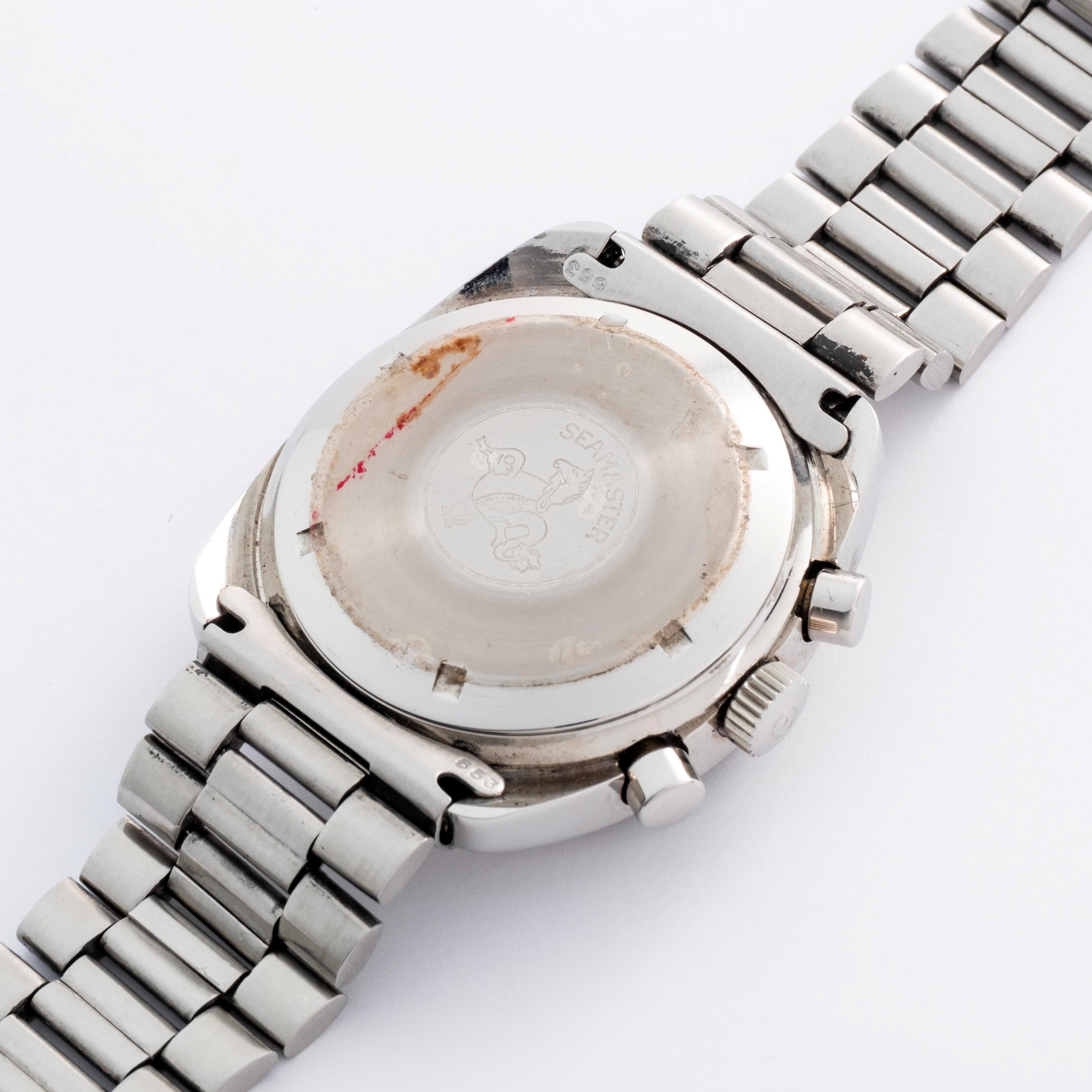 Omega - Cronografo Seamaster ref. 176.007 in acciaio con tasti a pompa, quadrante argentè e datar...