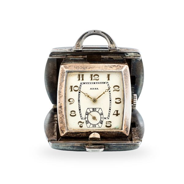 Arsa - Travel Watch in argento, quadrante argentè con numeri Decò e piccoli secondi al sei, circa 1930