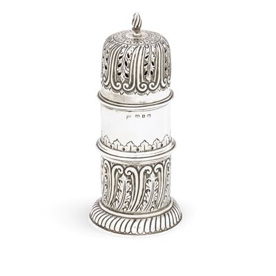 Mappin & Webb, Spargizucchero, argento fuso sagomato e traforato, Birmingham 1899