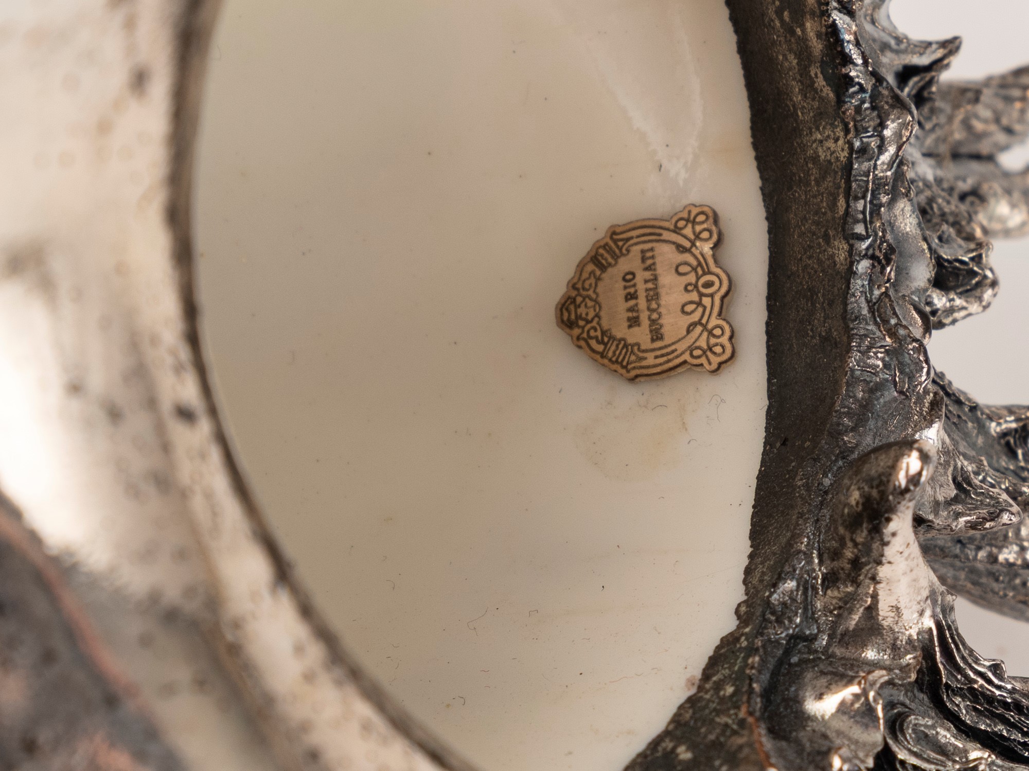 Mario Buccellati, Coppia di conchiglie rivestite in argento