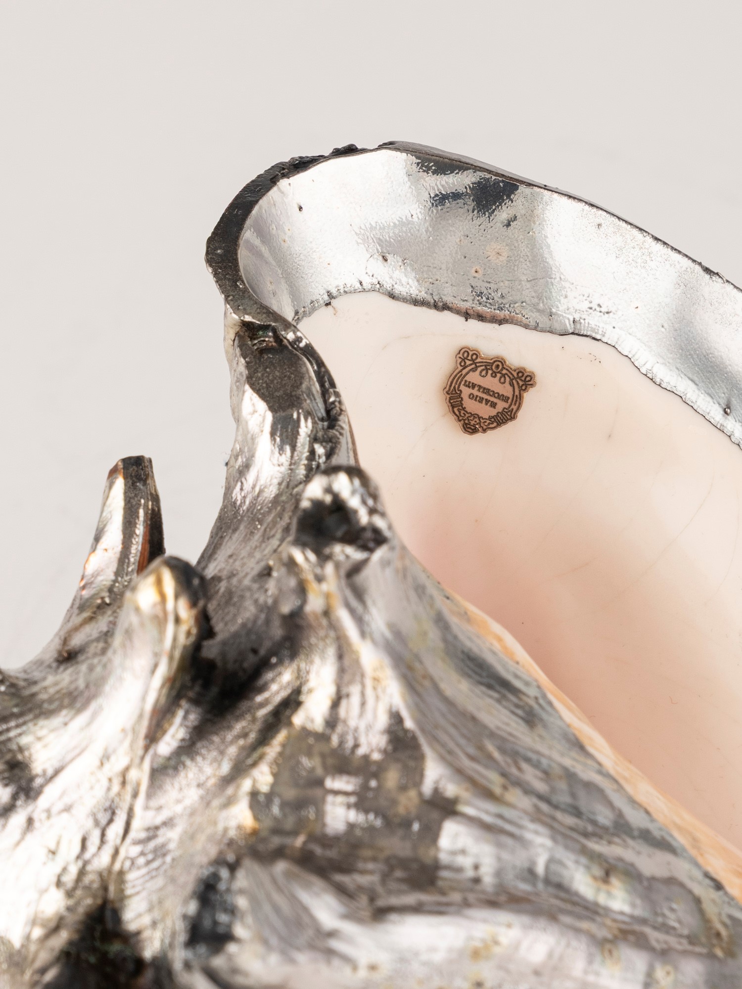 Mario Buccellati, Conchiglia rivestita in argento