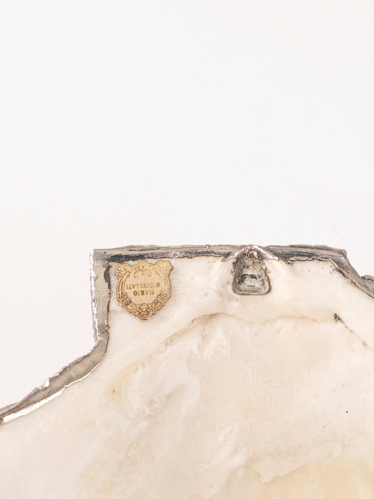 Mario Buccellati (etichetta), Lotto di tre conchiglie rivestite in argento