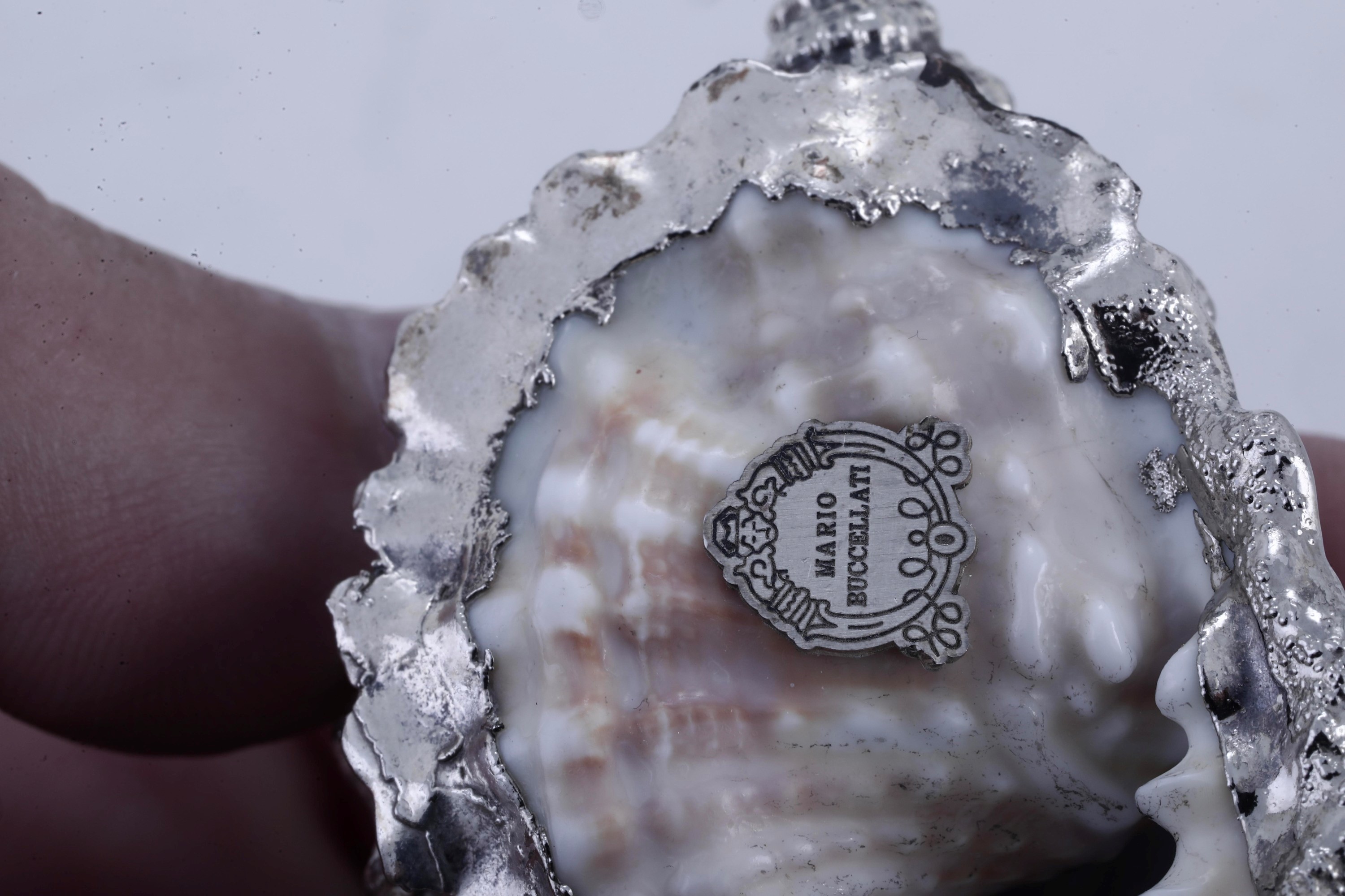 Conchiglie decorative, sei pezzi, rivestite in argento (Italia, XX-XXI secolo)