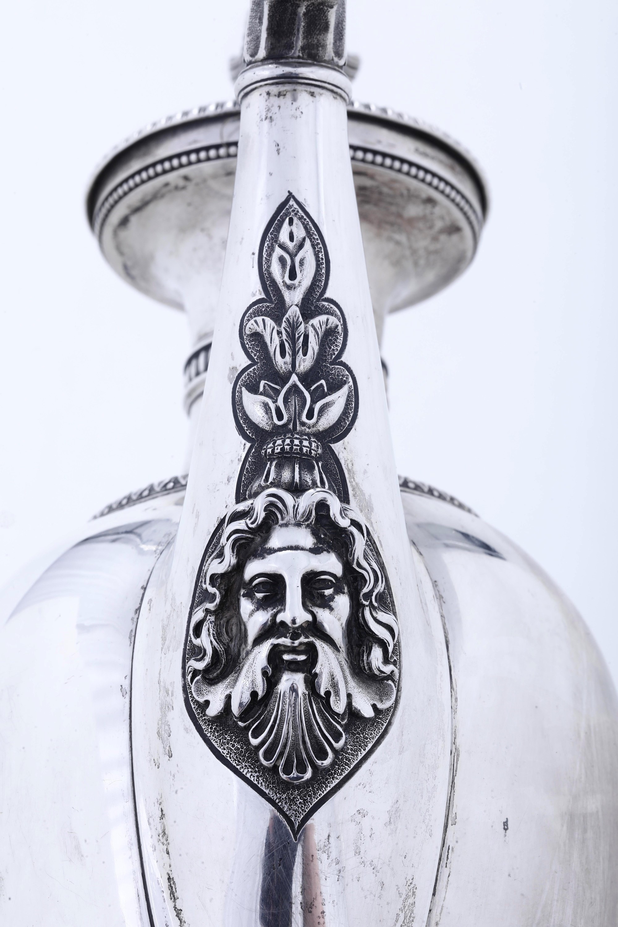Luca Franceschini (1838-1864), Grande caffettiera neoclassica, argento fuso e sagomato (Milano, X...