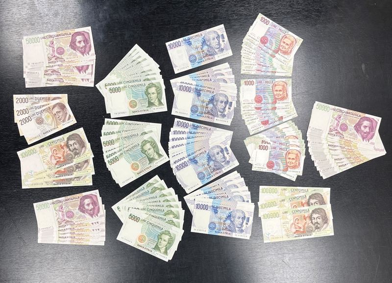 ITALIA REPUBBLICA. Lotto di 184 banconote.  - Auction Light Numismatics - Cambi Casa d'Aste
