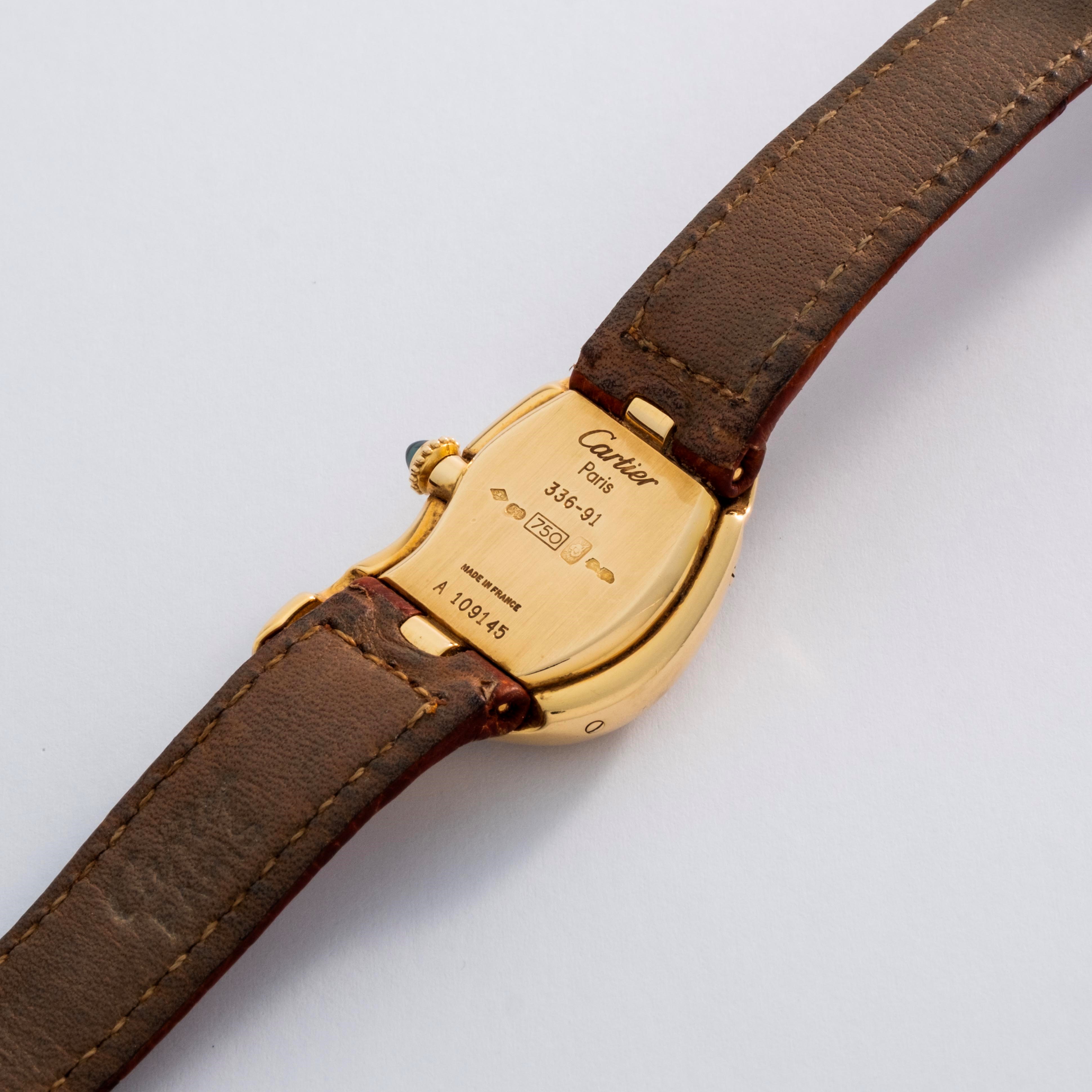 Cartier - Crash Paris, orologio da polso in oro giallo 18k con cassa asimmetrica e deployante ori...