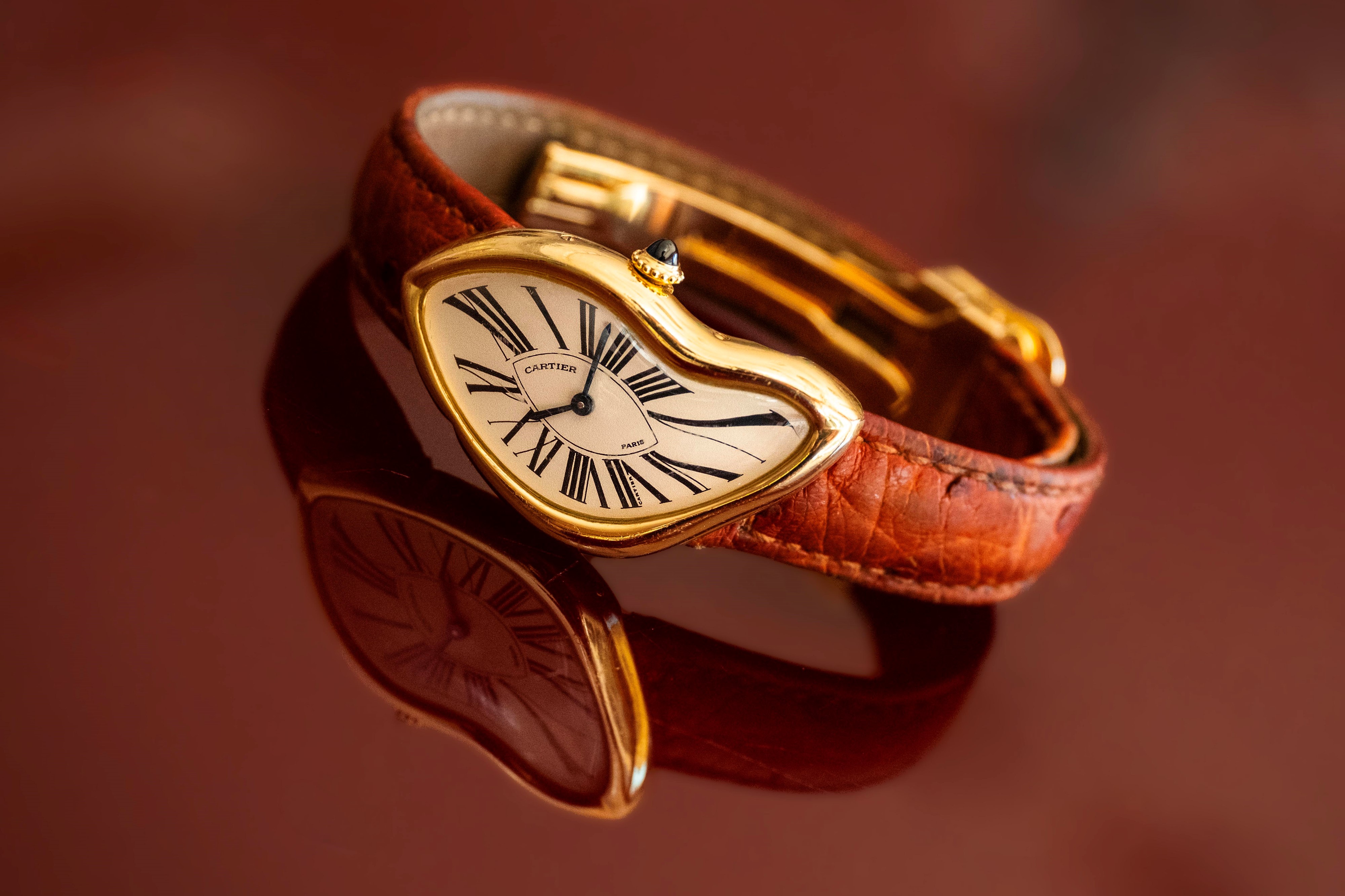 Cartier - Crash Paris, orologio da polso in oro giallo 18k con cassa asimmetrica e deployante ori...