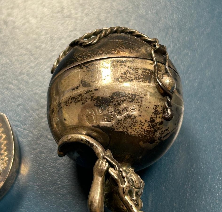 Argento fuso e sagomato, Besamim ebraico (Russia, XIX secolo)