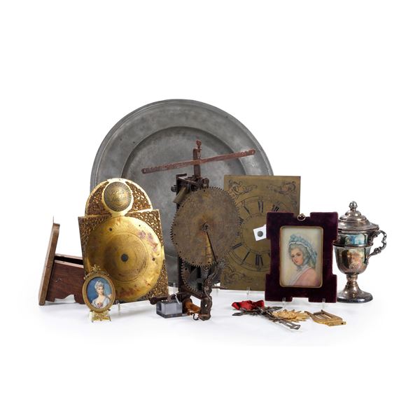 Meccanismo di antico orologio