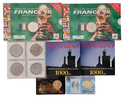 Lotto di monete e cofanetti numismatici (Stati vari, anni vari)