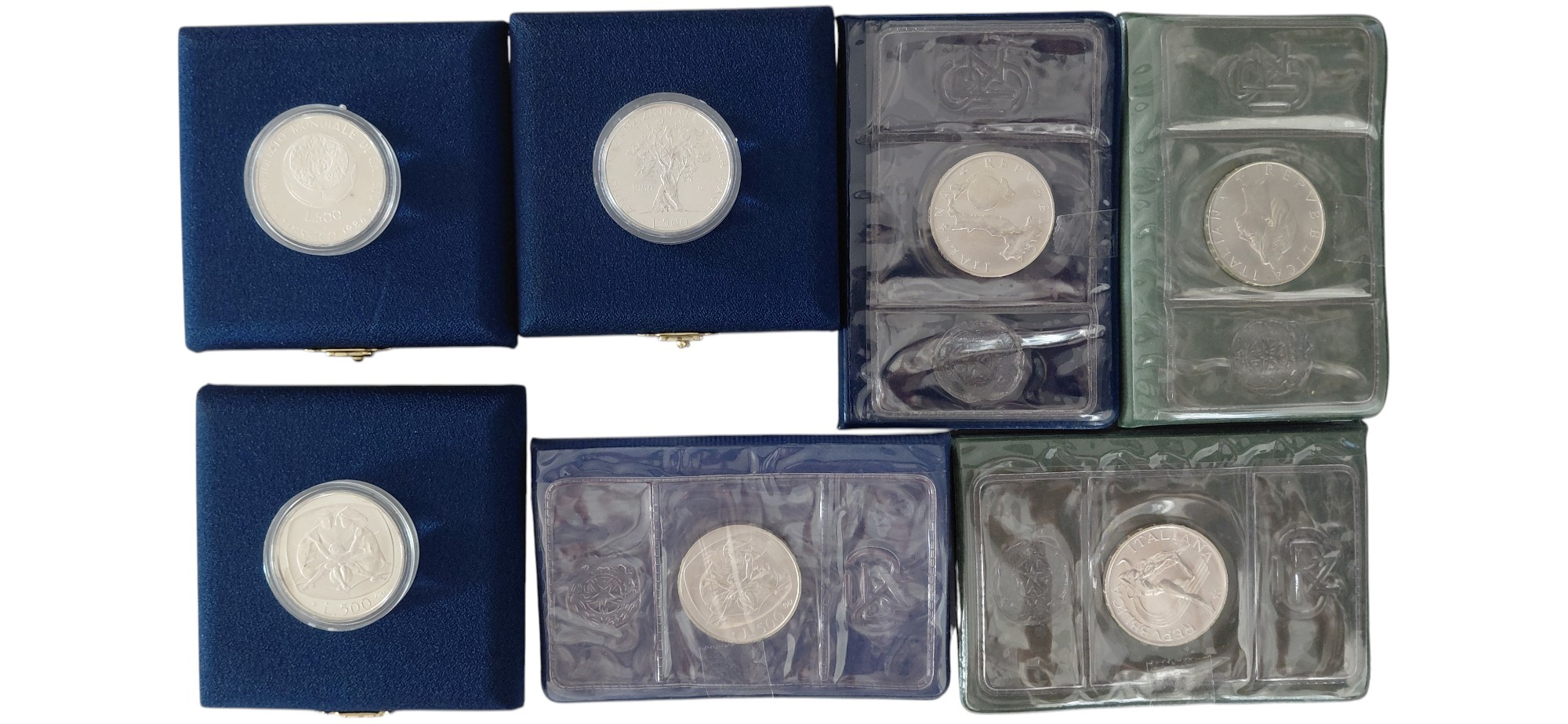 Italia, 1986-1987. Serie di 7 confezioni con 7 × 500 Lire d’argento (835‰)