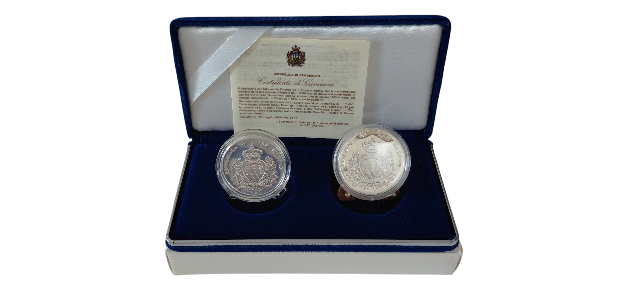 San Marino, 1995, Cofanetto con 2 monete Fondo Specchio (proof) in argento 835 ‰, «Amerigo Vespuc...