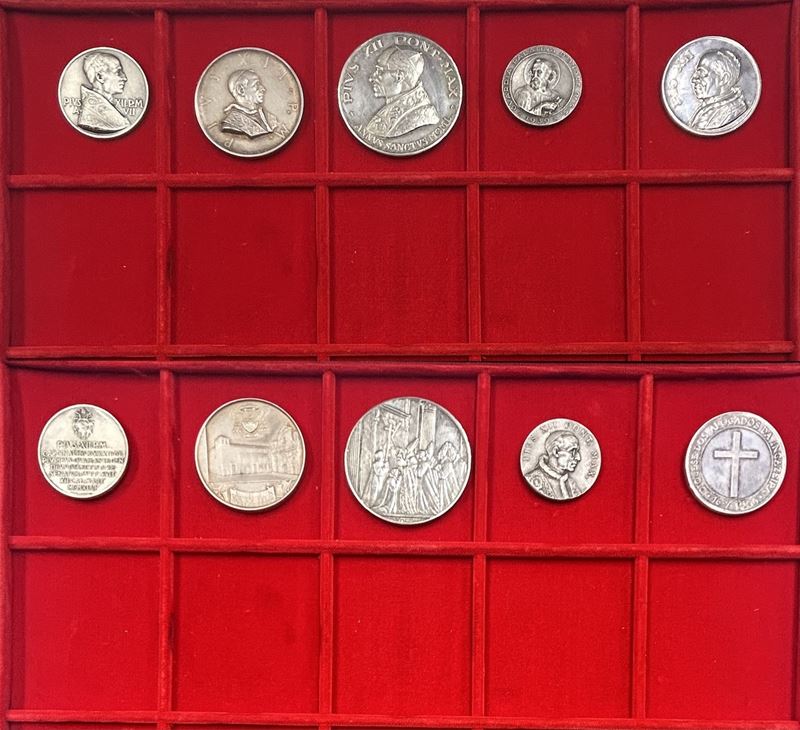 VATICANO. PIO XII, 1939-1958. Lotto di cinque medaglie.  - Asta Numismatica Light - Cambi Casa d'Aste