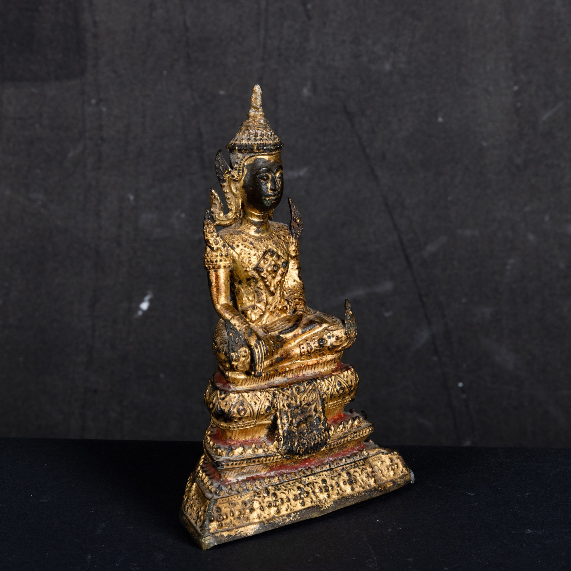 Figura di Buddha Sakyamuni, Thailandia, scultura,  XIX secolo