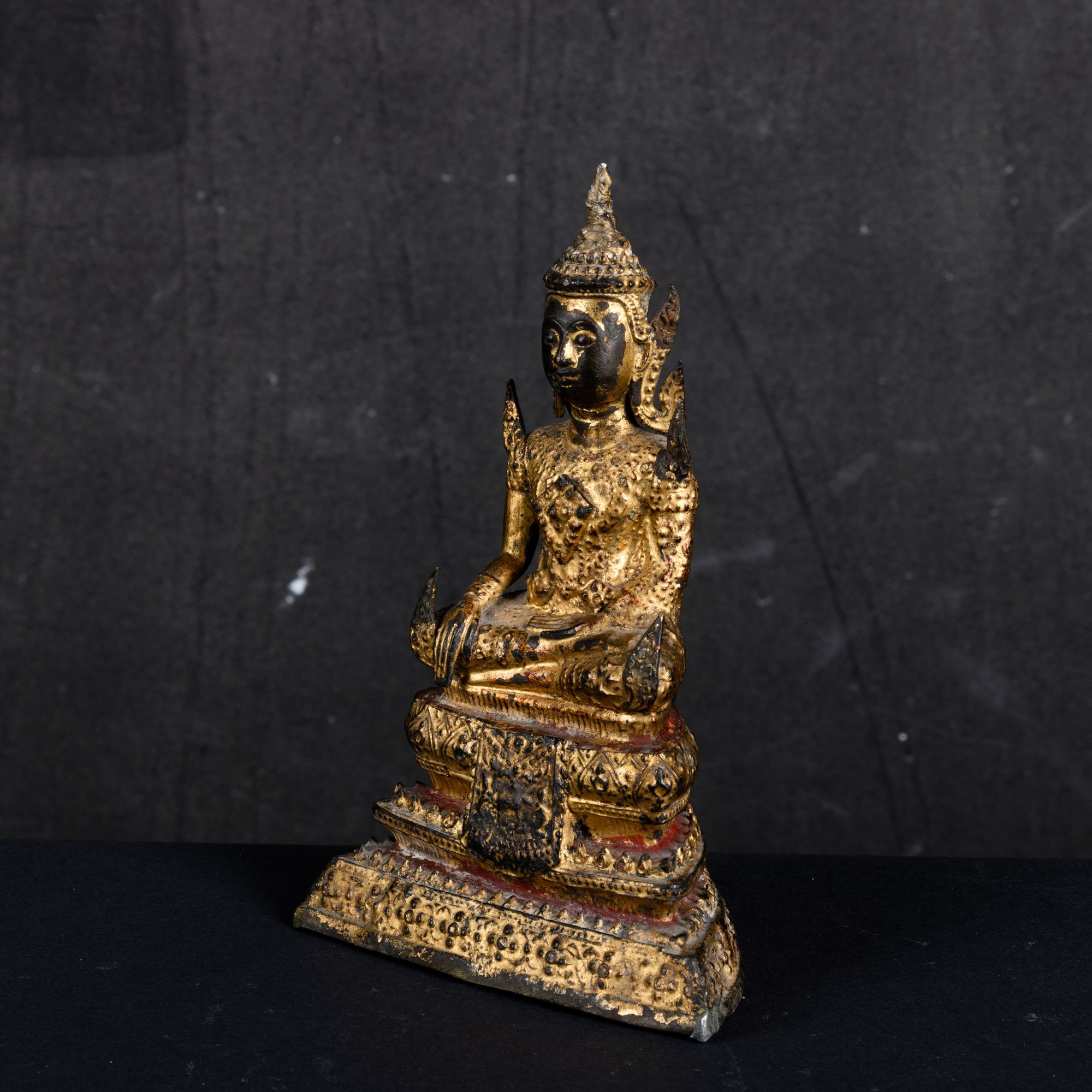 Figura di Buddha Sakyamuni, Thailandia, scultura,  XIX secolo