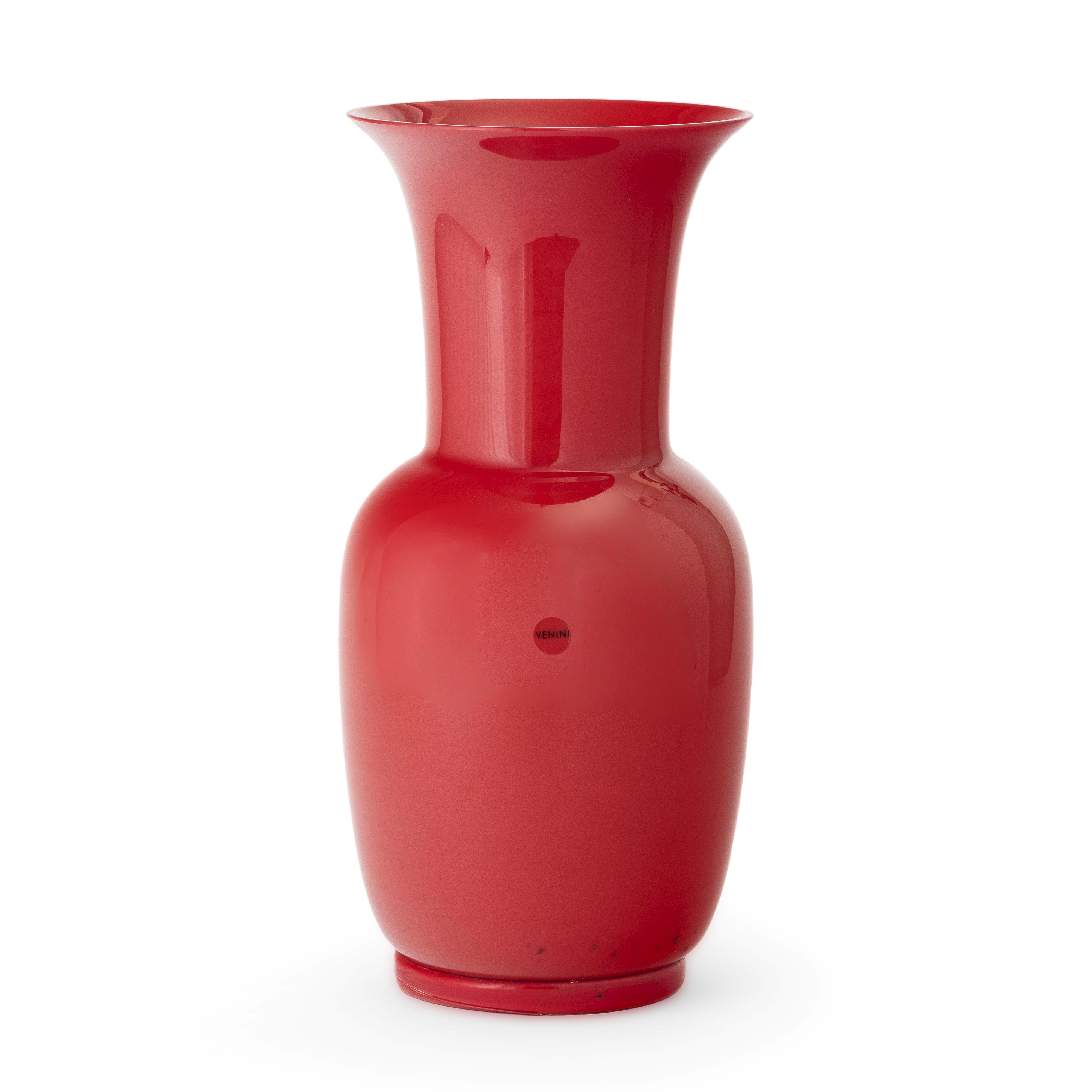 Venini, Vaso a balaustro Opalini in vetro soffiato rosso antico, Murano (2006)