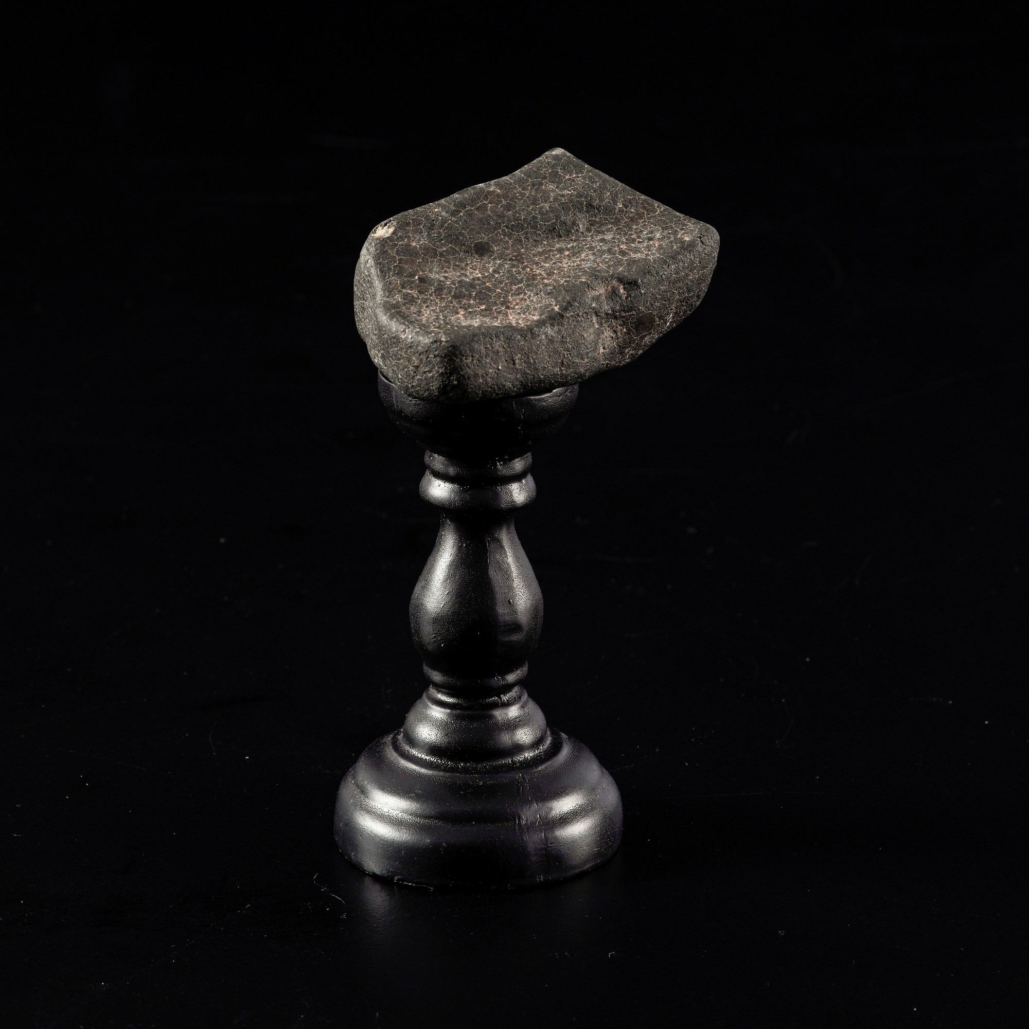Hammadah al Hamra 346, Condrite L6 (meteorite) con crosta di fusione