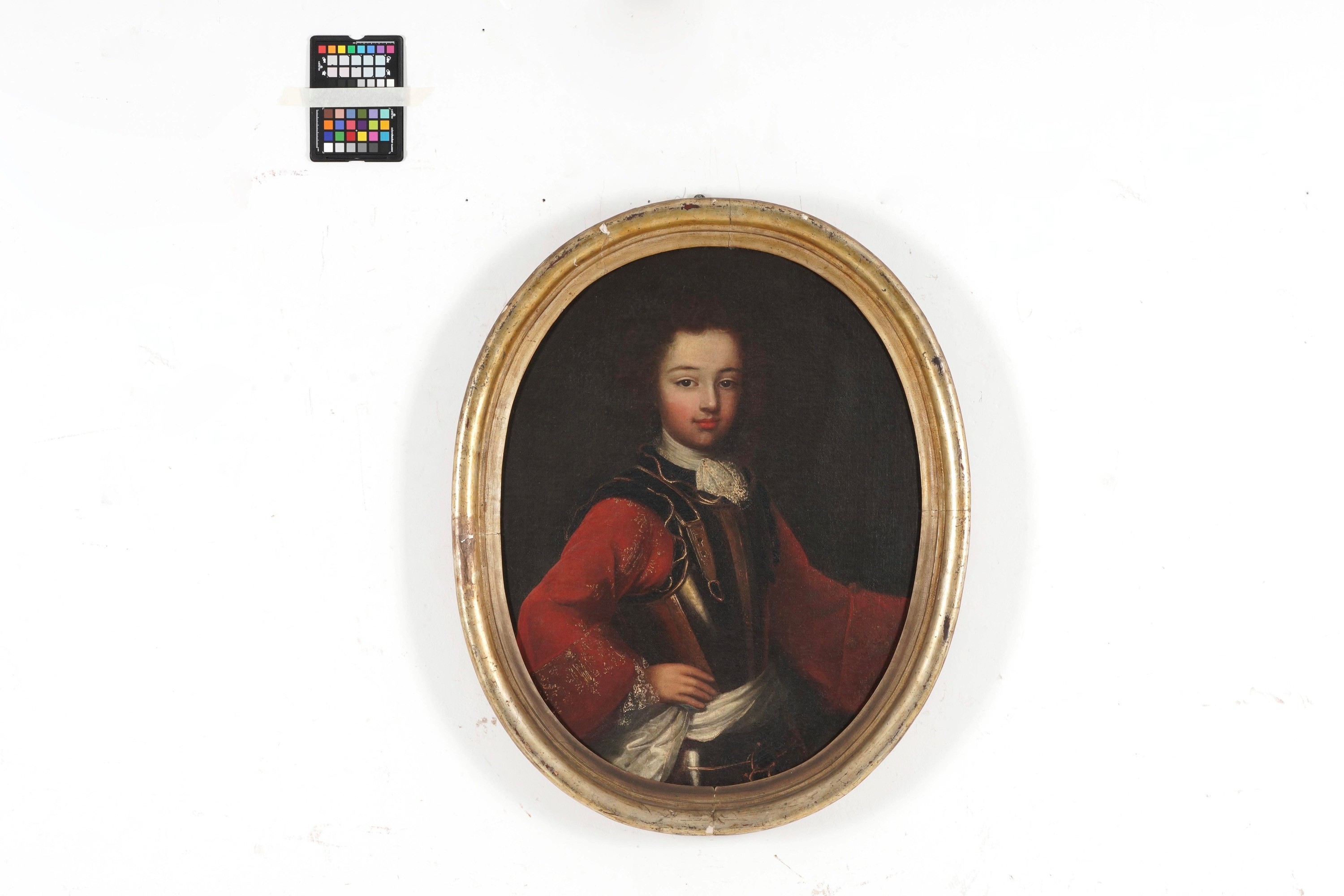 Scuola francese del XVIII secolo, Ritratto di giovane gentiluomo (olio su tela ovale)