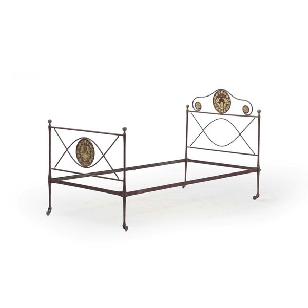 Letto in ferro battuto. XIX secolo