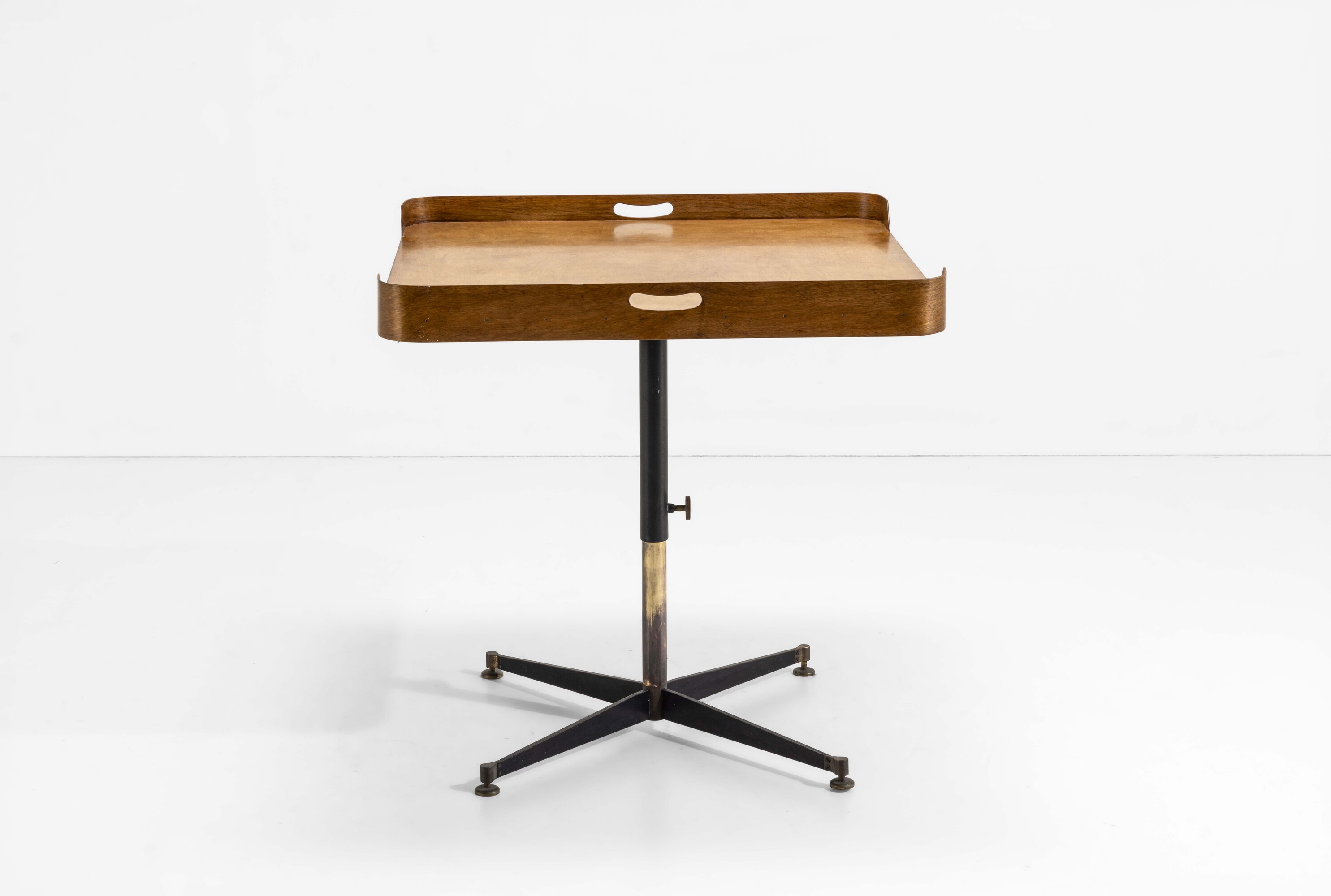 Ignazio Gardella - Tavolo mod. T5 con piano rivestito in panno