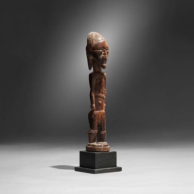 Baoulé (Costa d’Avorio), Statua in legno a patina scura con perline, inizi XX secolo