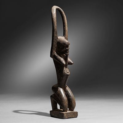 Tellem (attrib.), Mali, Statua in legno con patina scura