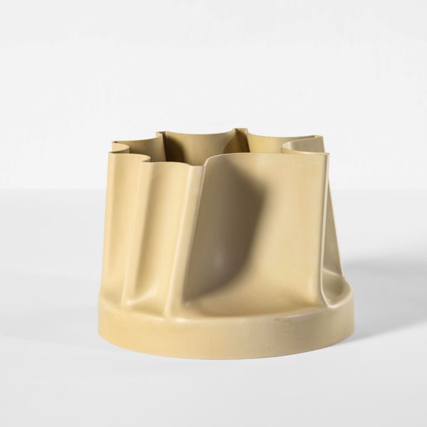 Vaso mod. Tortiglione