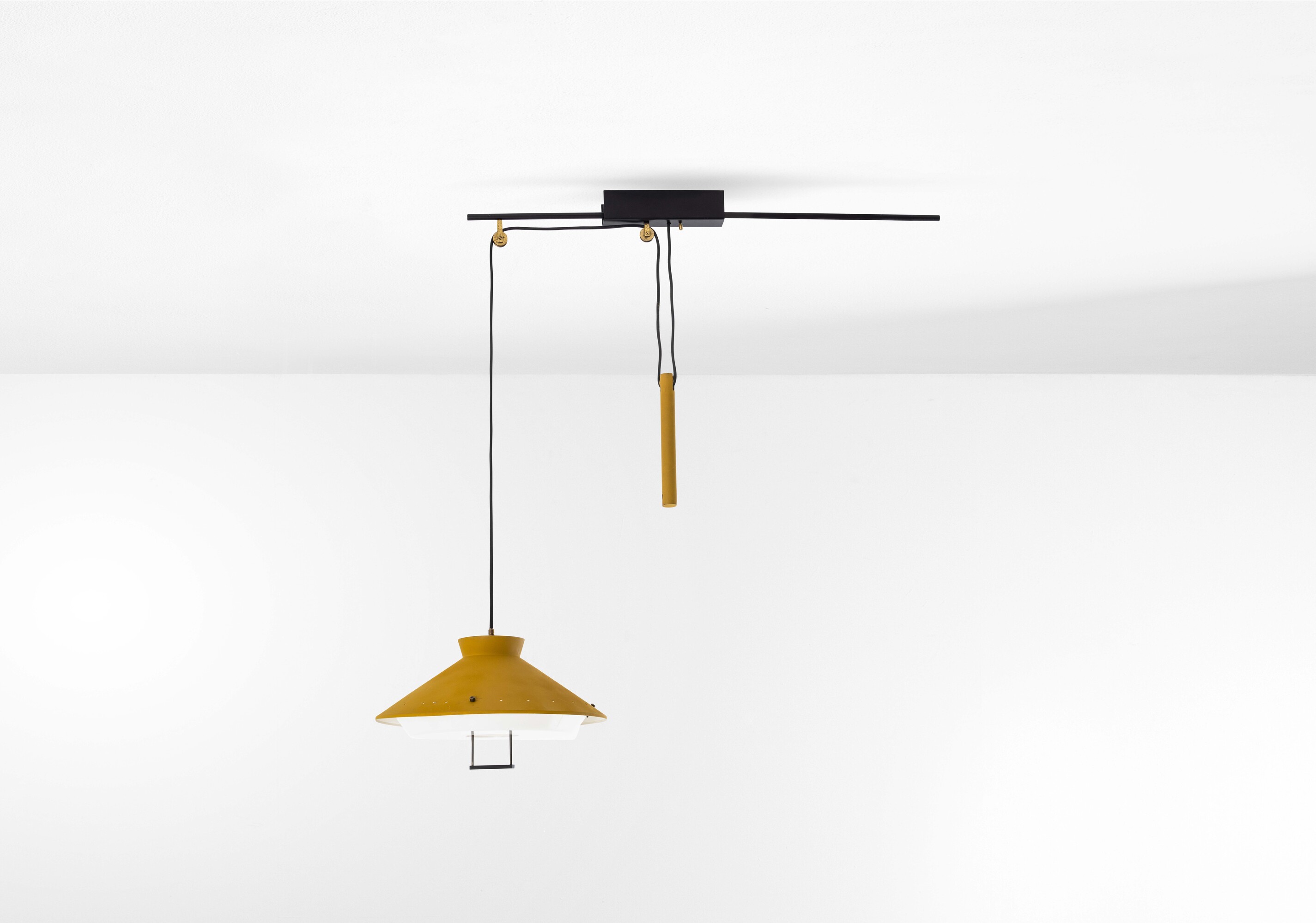 Stilnovo - Lampada a sospensione a saliscendi con diffusore in perspex