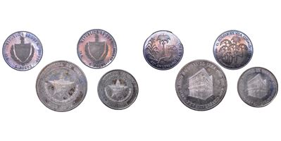 CUBA, Lotto di quattro monete commemorative in argento (FAO 1985 e XXV anniversario Banco Naciona...