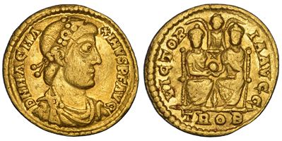 Magno Massimo (383–388), Solido aureo di Treviri con busto a destra e scena con Teodosio I e Vale...