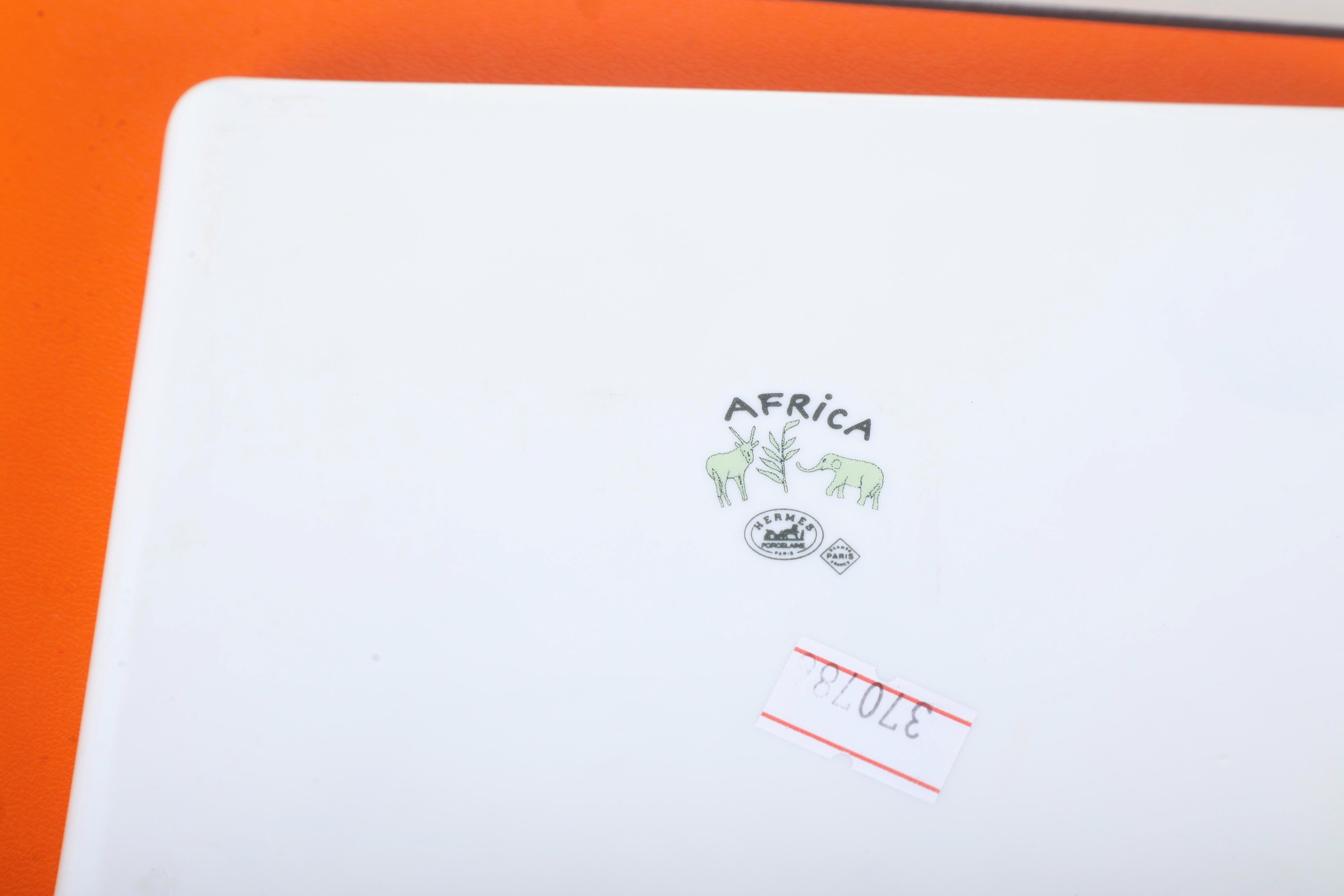Hermès, “Africa” — porcellana decorata (XX secolo)
