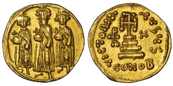 ERACLIO con ERACLIO COSTANTINO ed ERACLONA, ​​610-641. Solido. Costantinopoli, ca. anni 629-631.