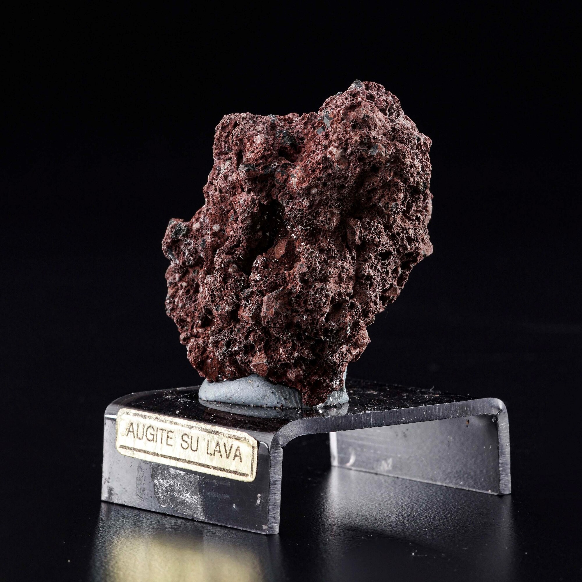 Augite su Lava