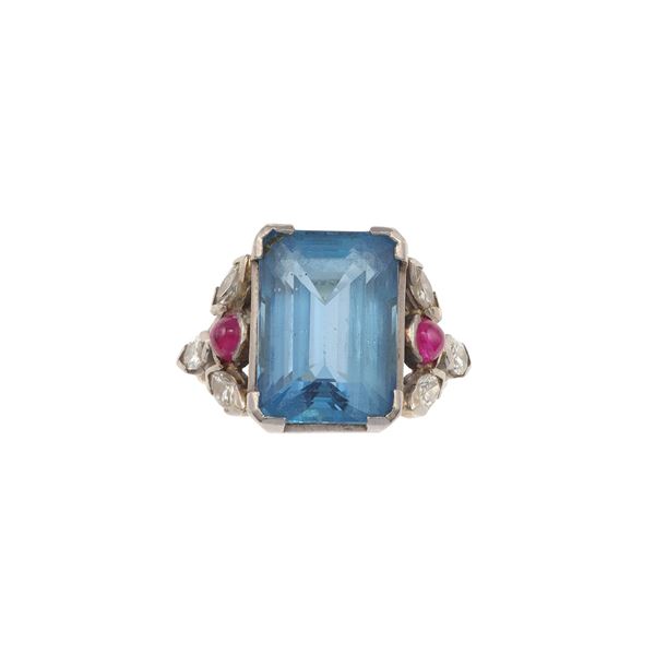 Synthetic gemstone, ruby, diamond and gold ring