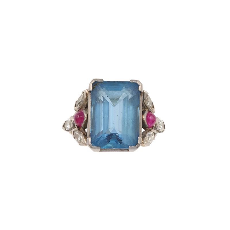 Synthetic gemstone, ruby, diamond and gold ring  - Auction Jewellery, silverware, furnishings, and objets d'art. A charitable bequest. - I - Cambi Casa d'Aste