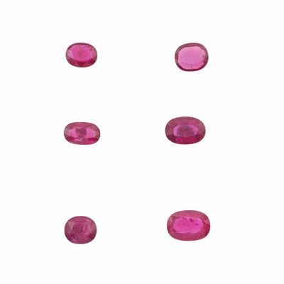 Lotto di rubini, taglio misto e trattamenti vari, totale circa 123,00 ct