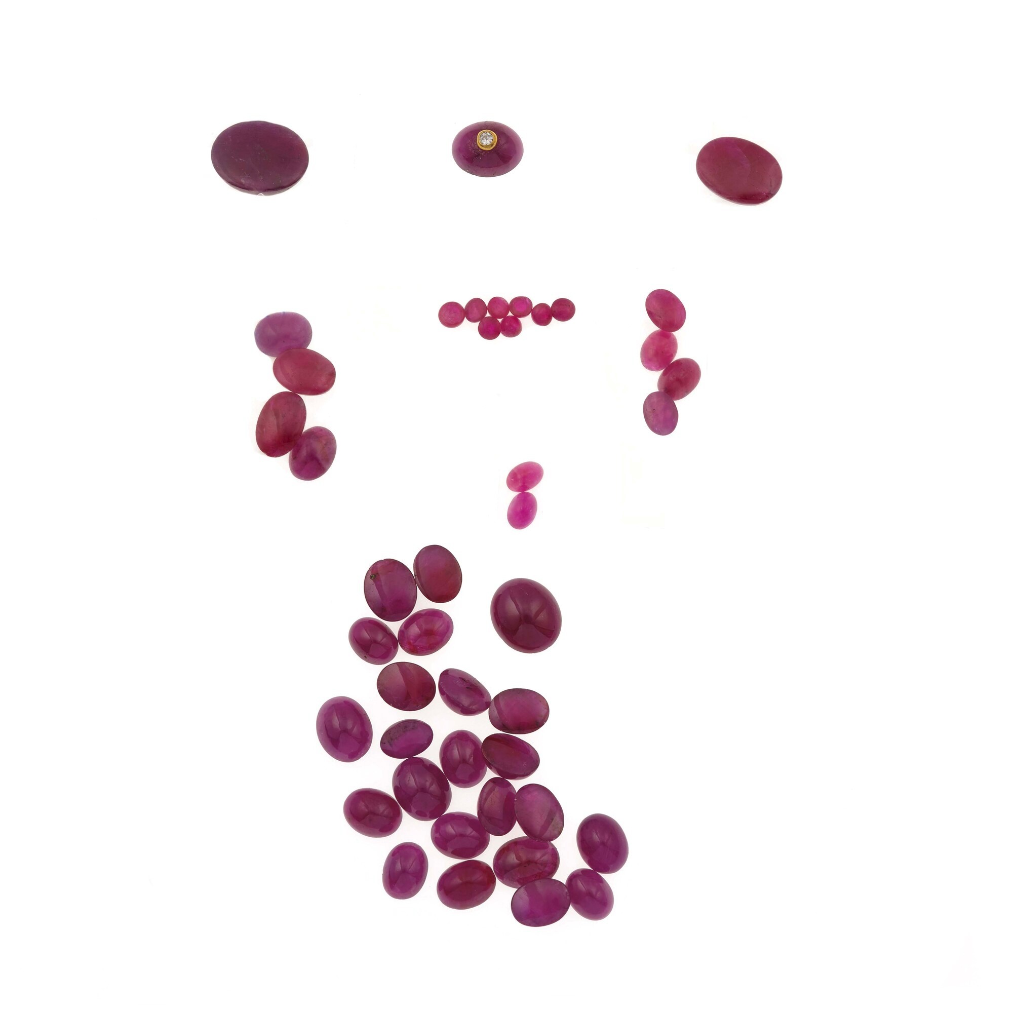 Lotto di rubini, taglio misto, pietre trattate e non (circa tot. 295 ct)