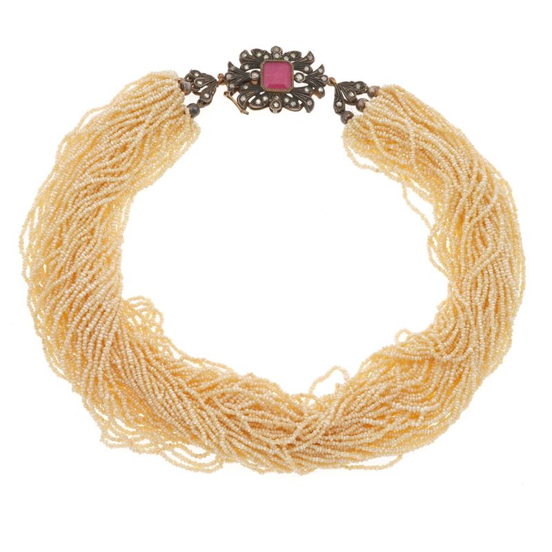 Seed pearl, gold and silver necklace  - Auction Jewellery, silverware, furnishings, and objets d'art. A charitable bequest. - I - Cambi Casa d'Aste