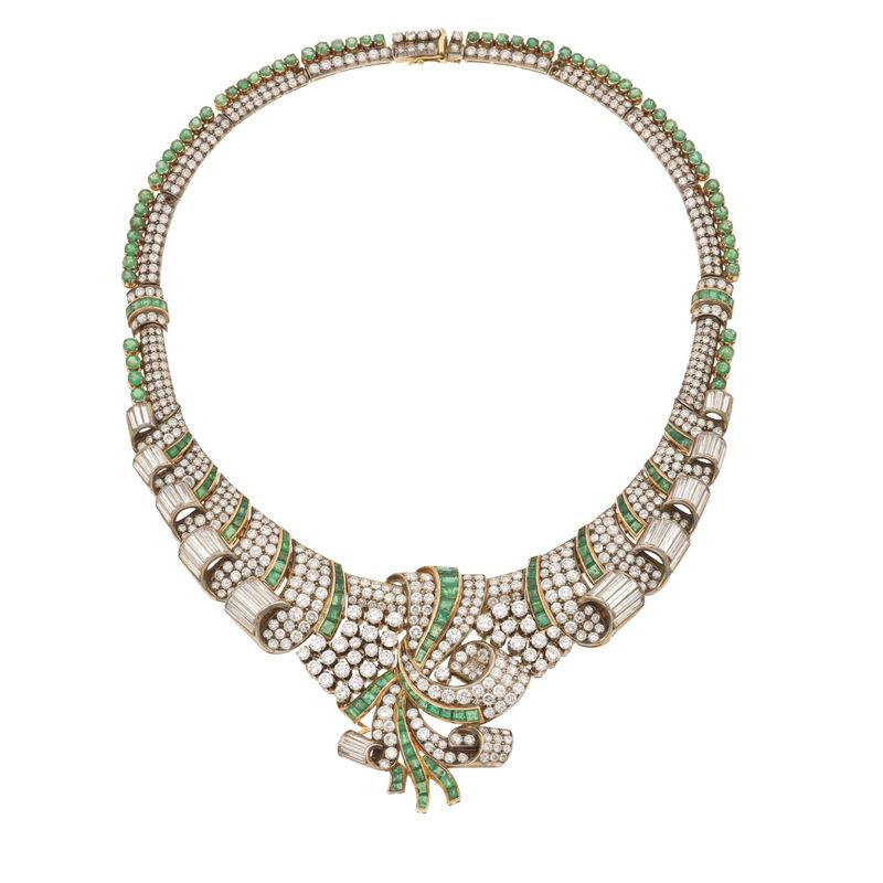 Diamond, emerald and gold necklace. Five missing diamonds  - Auction Jewellery, silverware, furnishings, and objets d'art. A charitable bequest. - I - Cambi Casa d'Aste