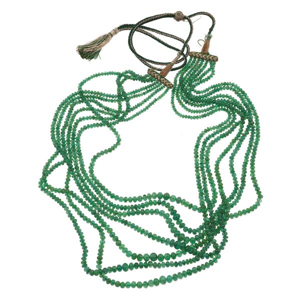 Seven strand of emerald necklace