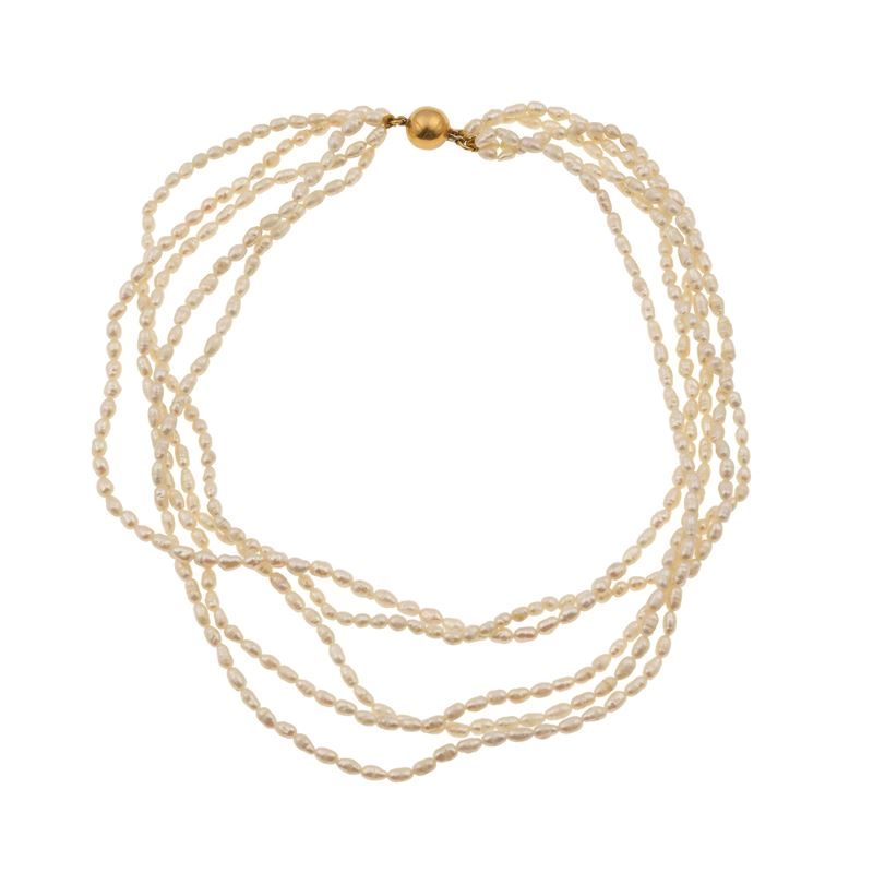 Freshwater pearl and gold necklace  - Auction Jewellery, silverware, furnishings, and objets d'art. A charitable bequest. - I - Cambi Casa d'Aste