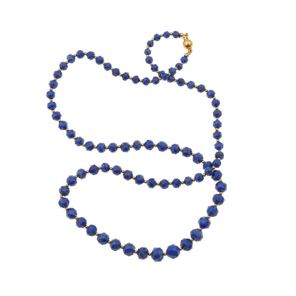 Tinted lapis-lazuli and gold necklace