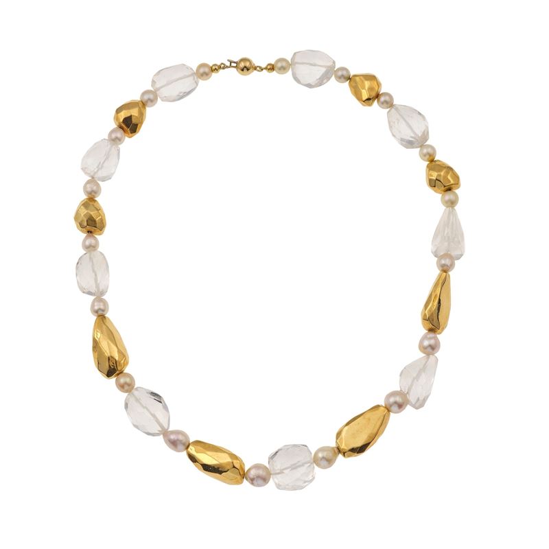 Collana con cristallo di rocca e perle coltivate  - Asta Gioielli, argenti, arredi e oggetti d'arte. Un lascito per finalità benefiche - I - Cambi Casa d'Aste