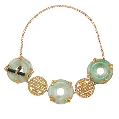 Demi-parure, orecchini e collana in oro giallo 750/1000 con giadeiti e diamanti