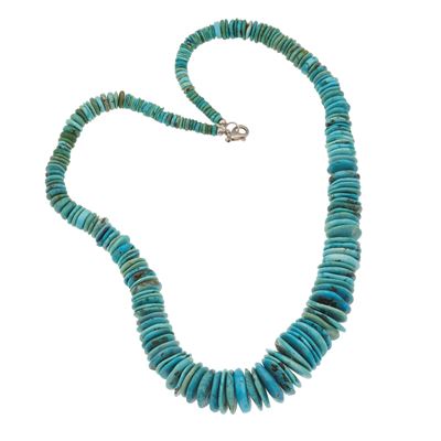 Collana con cialde di turchese, montatura in argento 925