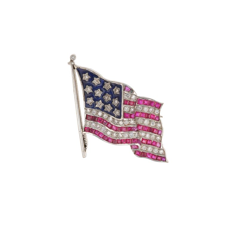 Diamond, enamel, ruby and gold "USA flag" brooch  - Auction Jewellery, silverware, furnishings, and objets d'art. A charitable bequest. - I - Cambi Casa d'Aste