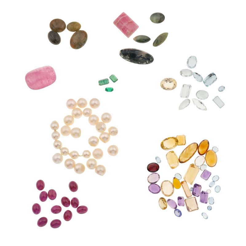 Mixed lot consisting of various gemstones  - Auction Jewellery, silverware, furnishings, and objets d'art. A charitable bequest. - I - Cambi Casa d'Aste