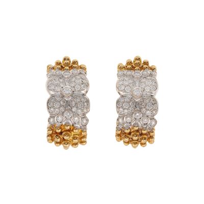 Orecchini a fiore con diamanti, montatura in oro giallo e oro bianco 750/1000