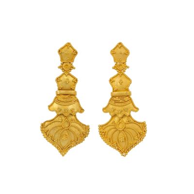 Orecchini in oro giallo 750/1000 con filigrana, chiusura a perno