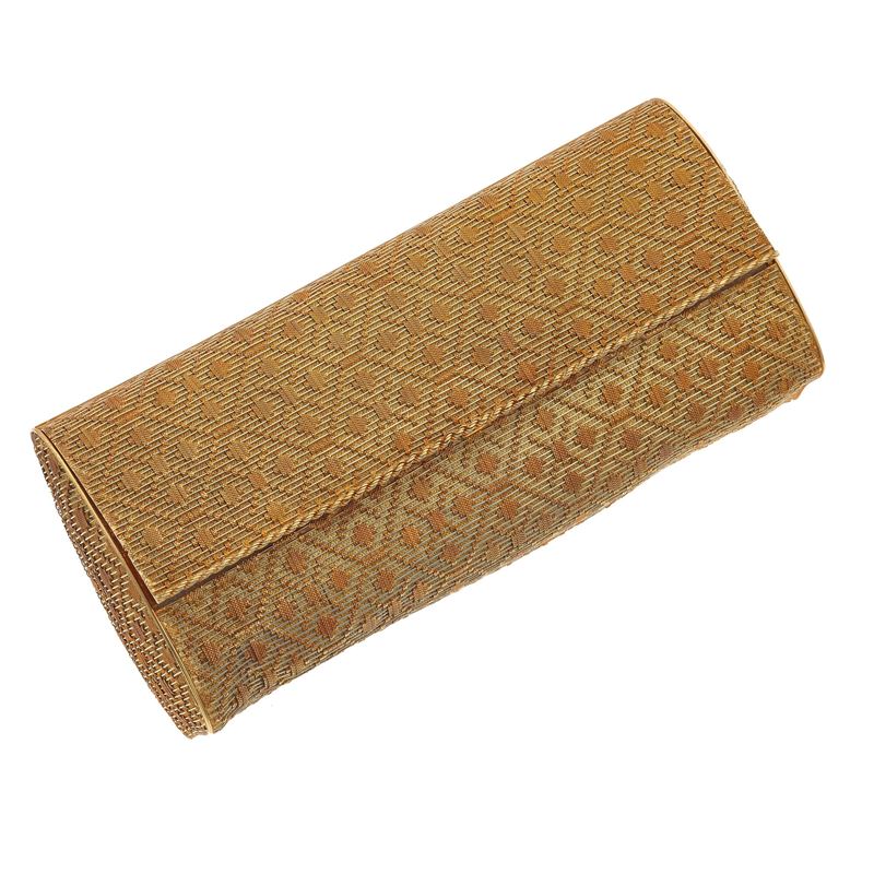 Gold evening bag. Damages  - Auction Jewellery, silverware, furnishings, and objets d'art. A charitable bequest. - I - Cambi Casa d'Aste